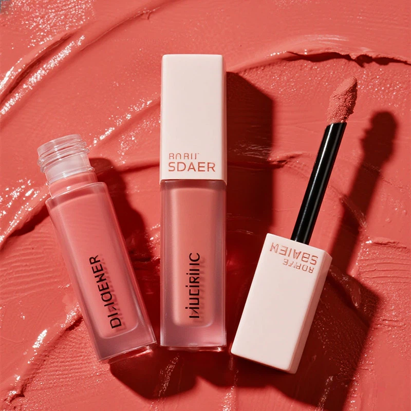 Custom Lip Gloss Manufacturer